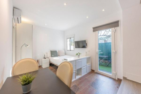 Cozy Studio with AC & Barbecue, close to the Sea